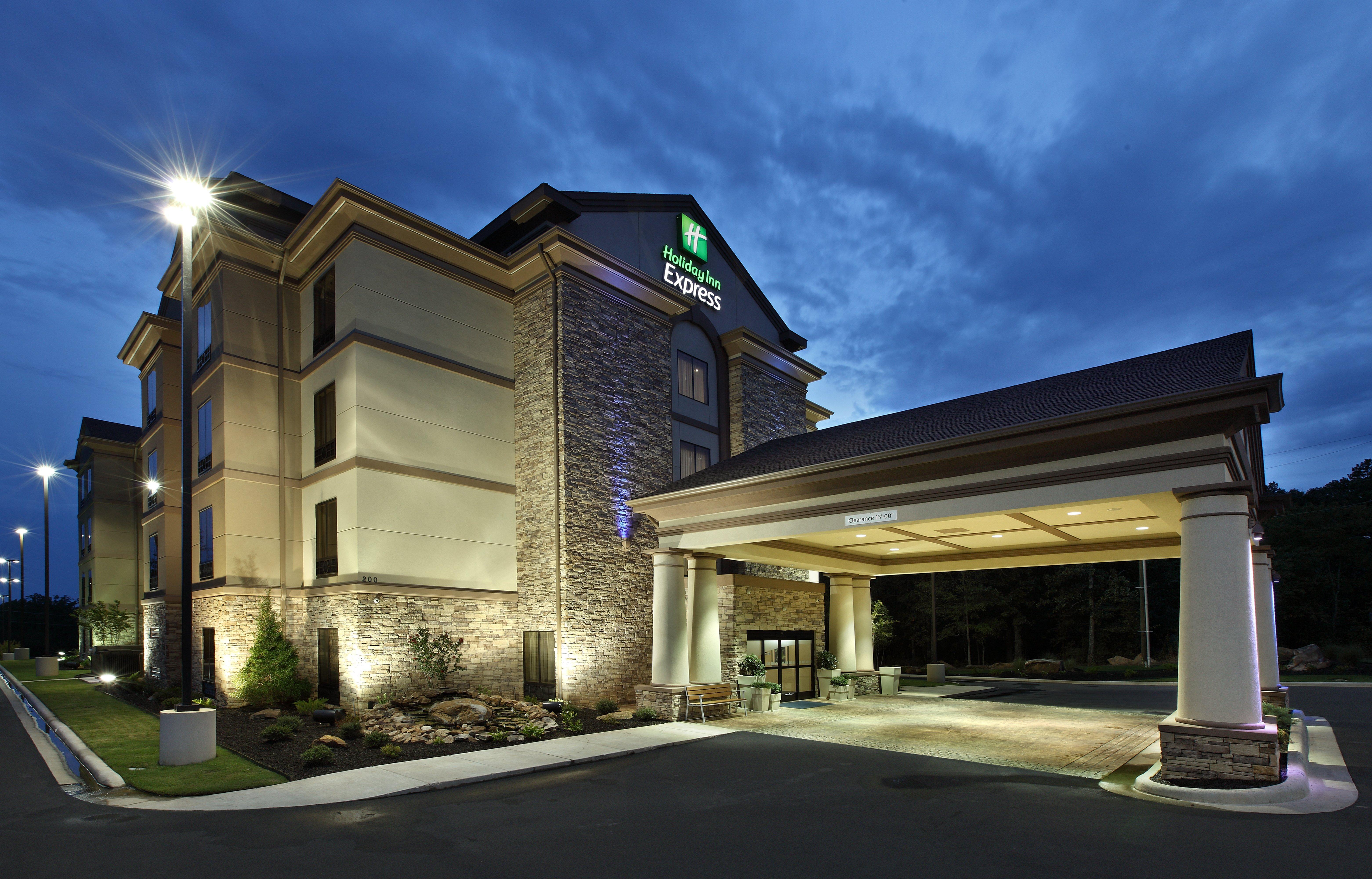 Holiday Inn Express & Suites Maumelle By Ihg Экстерьер фото