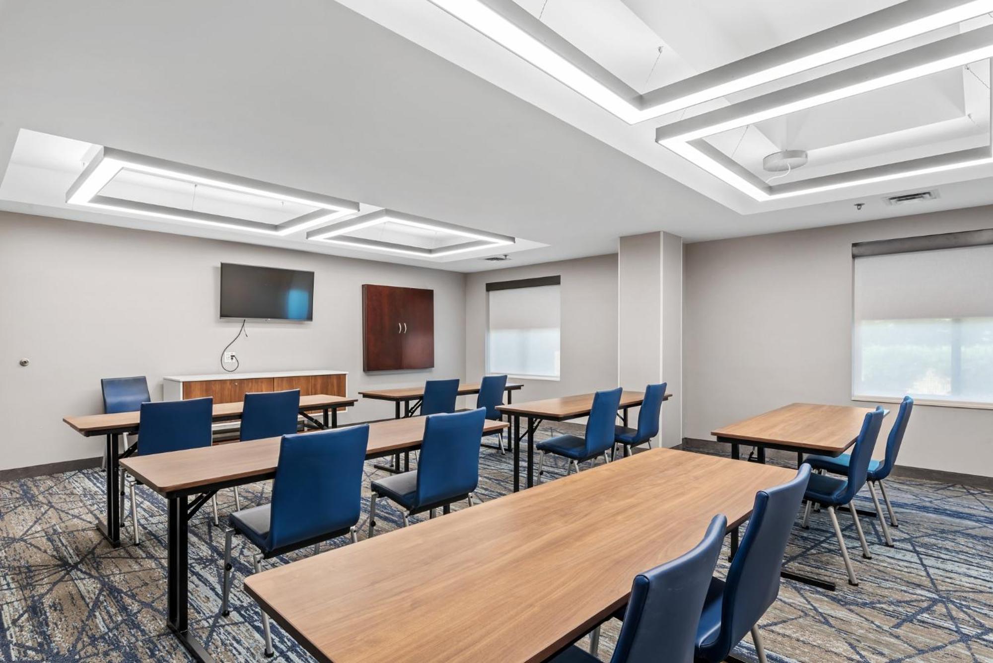 Holiday Inn Express & Suites Maumelle By Ihg Экстерьер фото